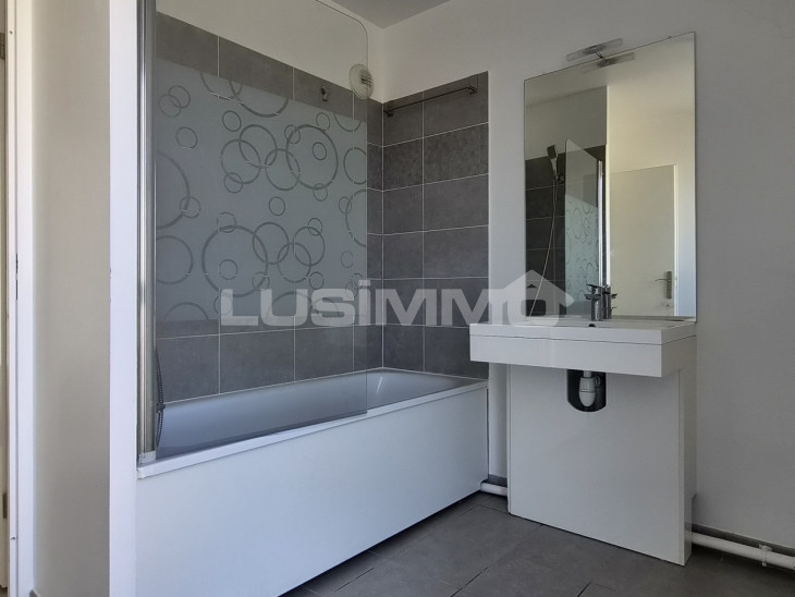 À vendre, Appartement 3 pièces - 95380 Villeron