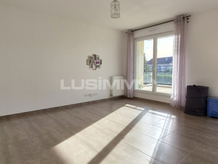 À vendre, Appartement 3 pièces - 95380 Villeron