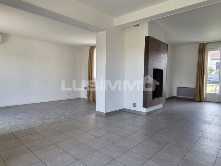 À vendre, Maison 7 pièces - 95380 Puiseux En France