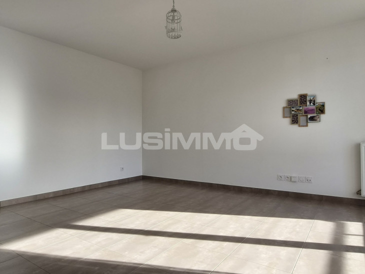 À vendre, Appartement 3 pièces - 95380 Villeron